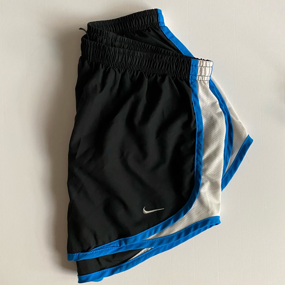 Nike • Dri-Fit Tempo Running Shorts • Size Small